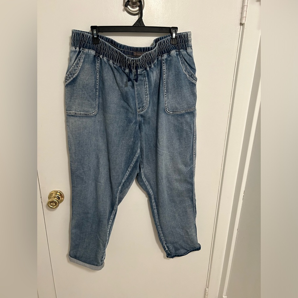 Maurice’s tie waste jeans size 20w